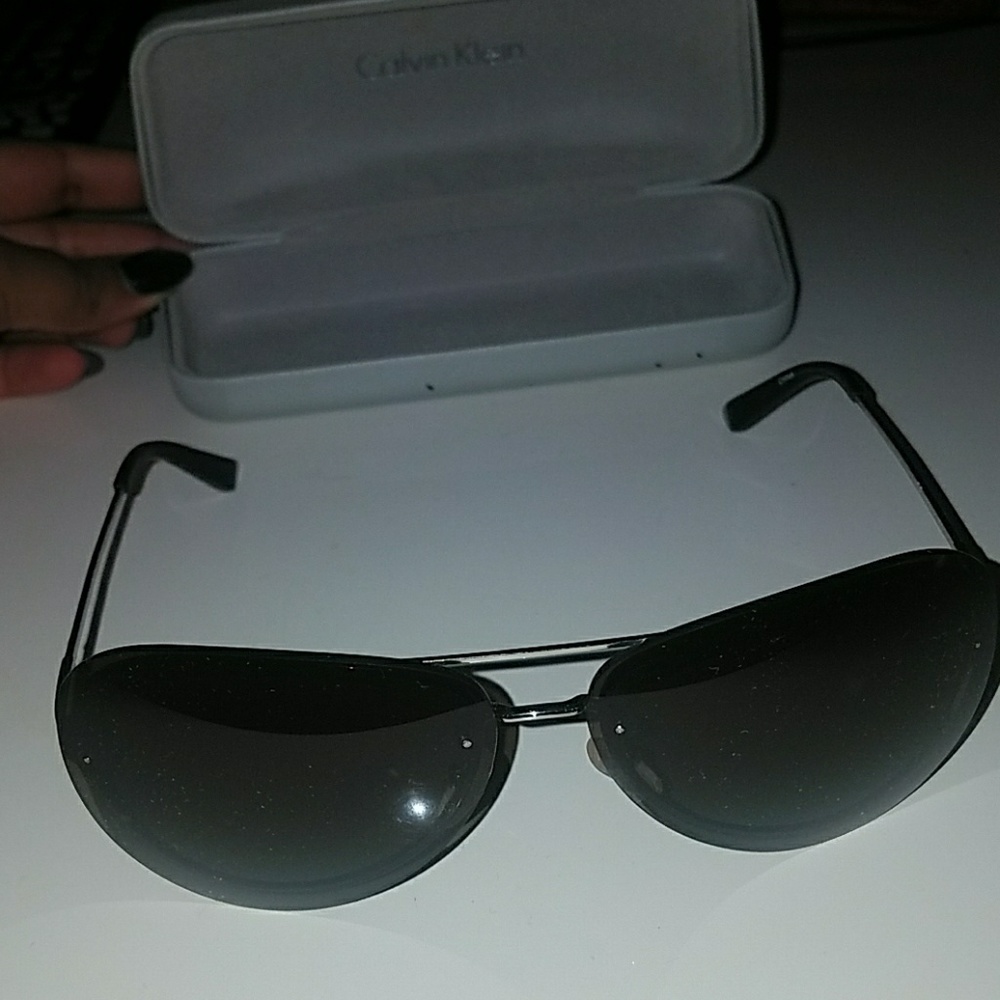CALVEIN KLEIN Aviator Sunglasses